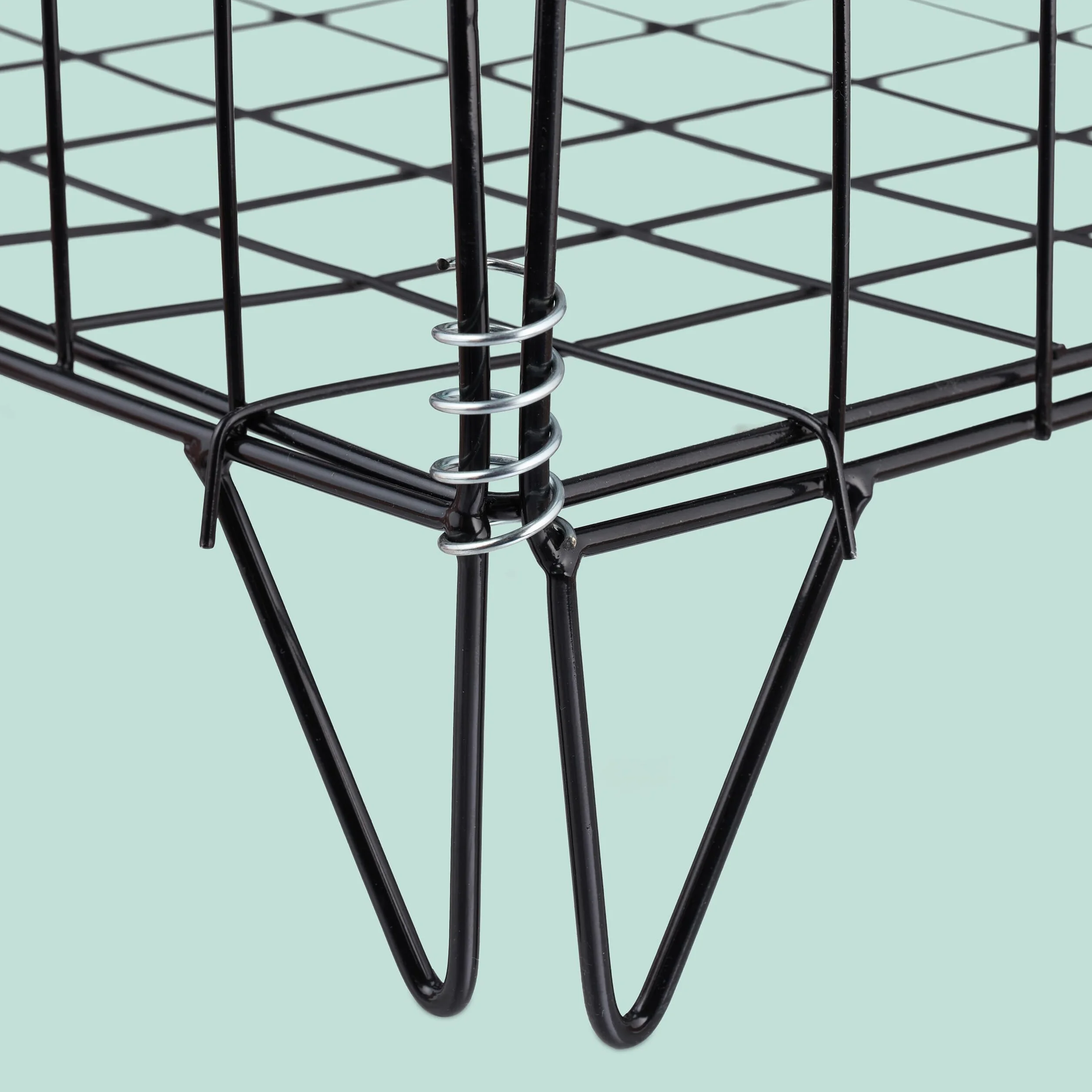 Relaxdays Kompostownik metalowy 68x46x46 cm stal czarny