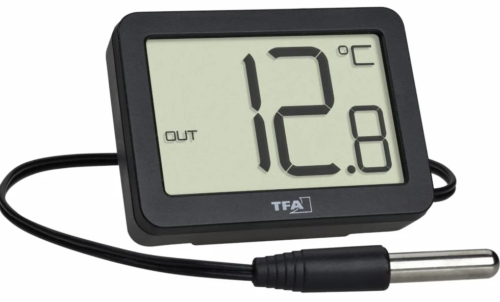 TFA Dostmann Cyfrowy termometr do wewnątrz i na zewnątrz, 30.1066.01, z wodoszczelnym czujnikiem temperatury, maksymalne i najniższe wartości, z magnesem/stojakiem, kolor czarny