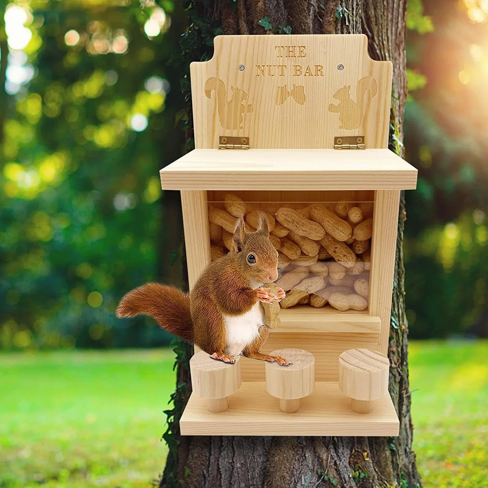 Drewniany domek karmnik dla wiewiórek odporny na warunki atmosferyczne na zewnątrz
