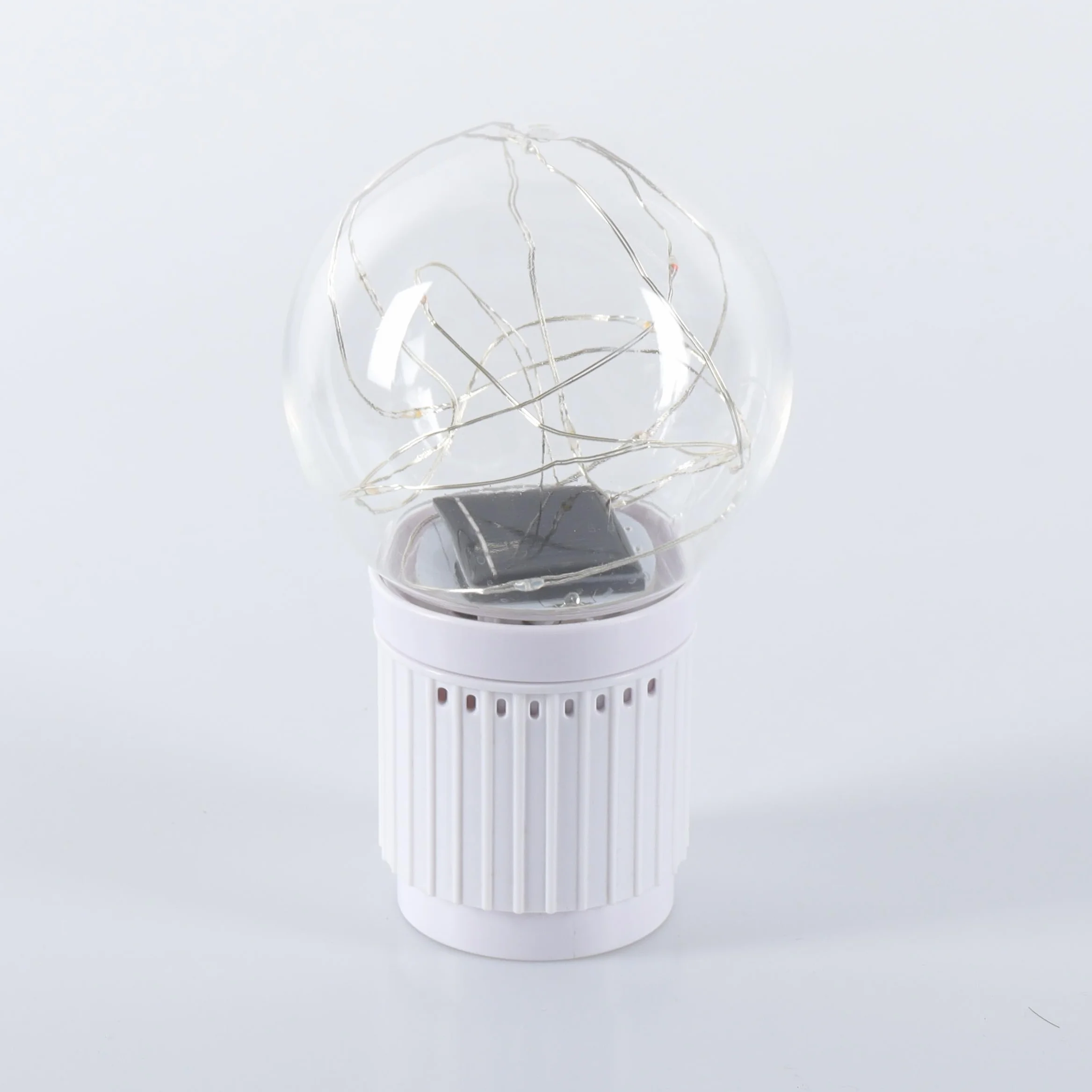 Pływająca Lampa Solarna LED z Dozownikiem Tabletek Chloru Do Basenu, IP68, 6–8h Świecenia, Automatyczne Ładowanie