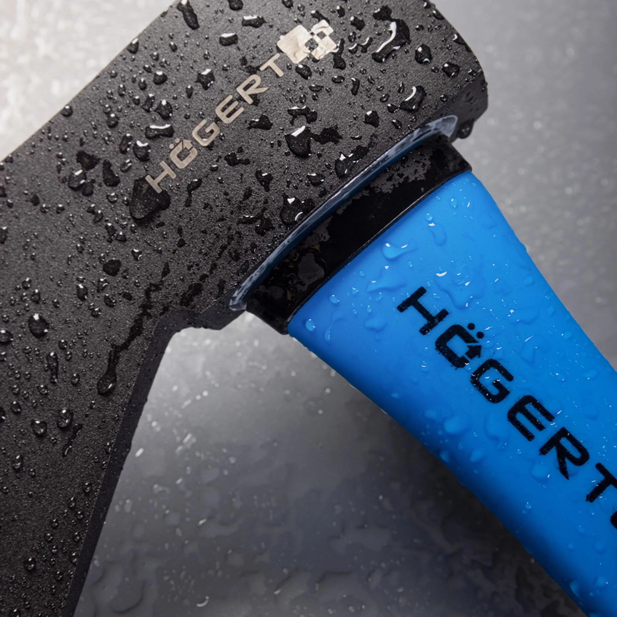 HÖGERT TECHNIK Siekiera 1000 g z trzonkiem z włókna szklanego, hartowane ostrze 47-55 HRC