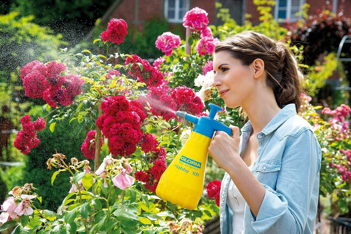 GLORIA Hobby 100 Opryskiwacz ciśnieniowy, ogrodowy, ręczny, pojemność napełniania 1,0 l, z regulowaną dyszą