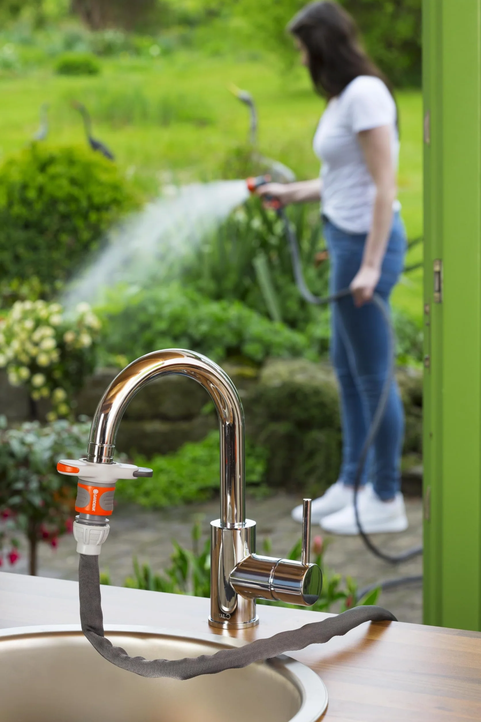 Gardena Przyłącze kranowe do kranów wewnętrznych 18210-20 z adapterem do perlatora
