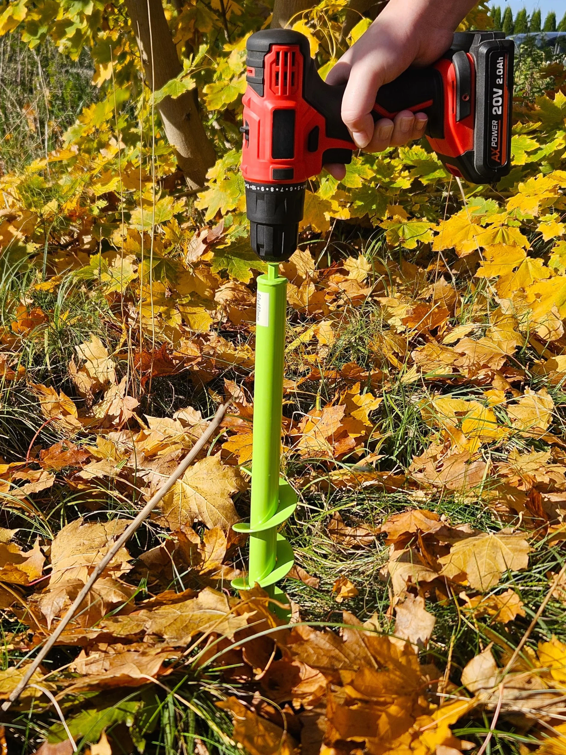 WERHE świder ziemny 80 mm Ø, 600 mm długości do wiertarki i wkrętarki akumulatorowej – świder ogrodowy do łatwego sadzenia kwiatów, krzewów i wykonywania otworów pod słupki ogrodzeniowe