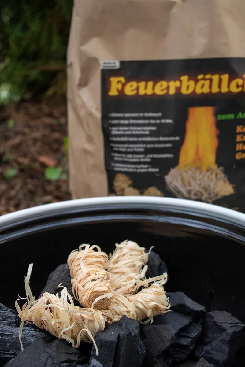 Podpałka do grilla, podpałka do kominka, podpałka (ekologiczna wełna rozpalana z produktów naturalnych, do rozpalania węgla do grilla, ogniska lub kominka), pudełko 7,5 kg