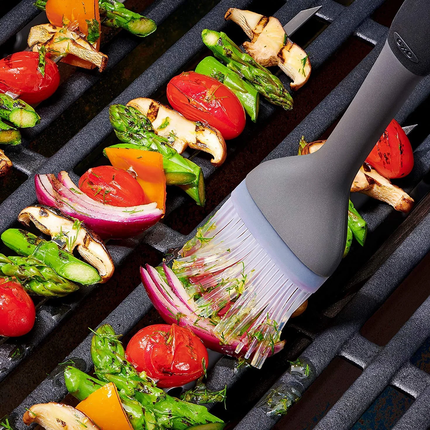 Szczotka do marynowania na grillu OXO Good Grips