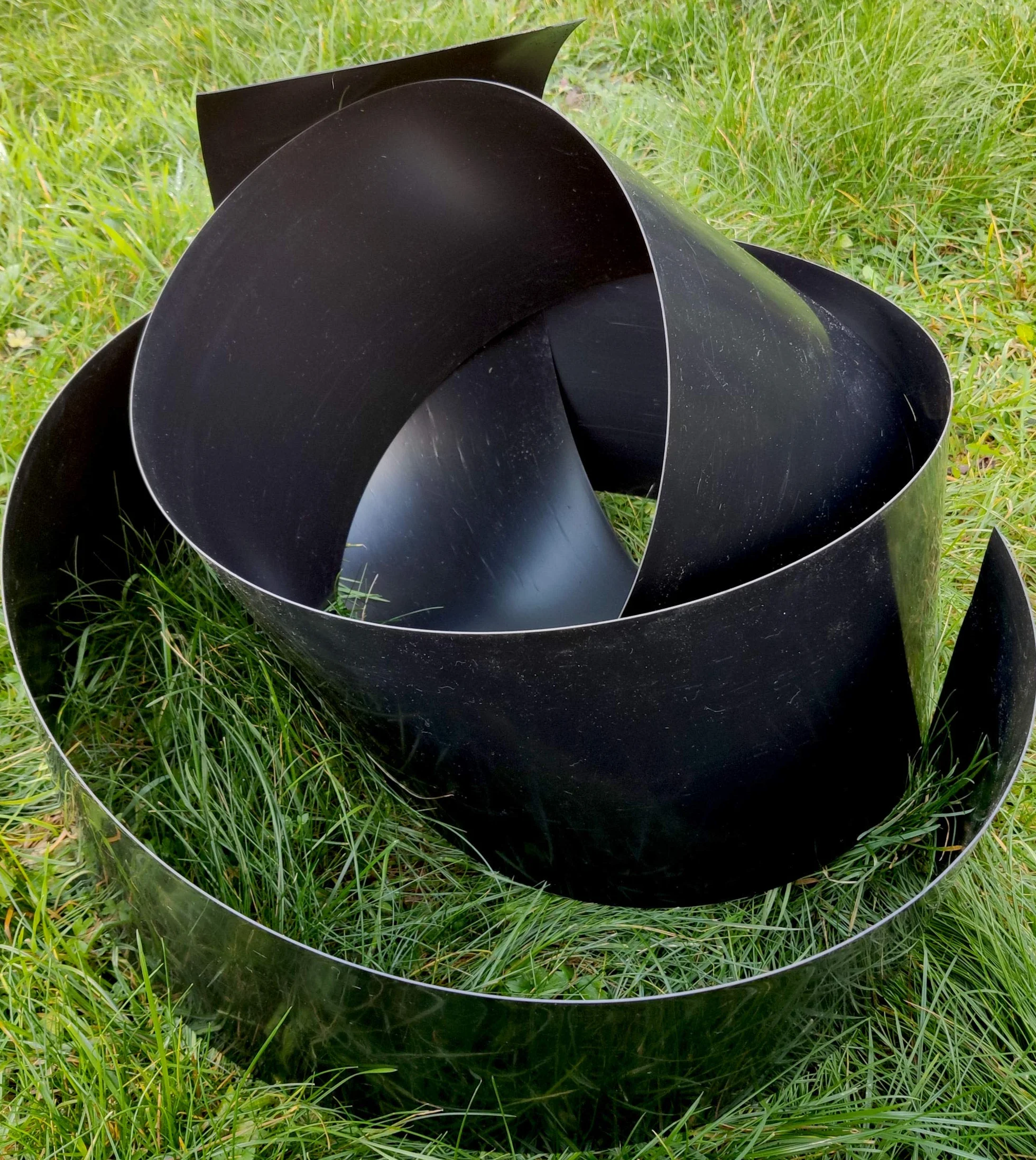 wyjątkowo mocny i sztywny. Materiał: PP, pielęgnacja trawy, elastyczne obrzeże ogrodowe, 20 cm x 10 m, kolor czarny, grubość: 800 mikronów