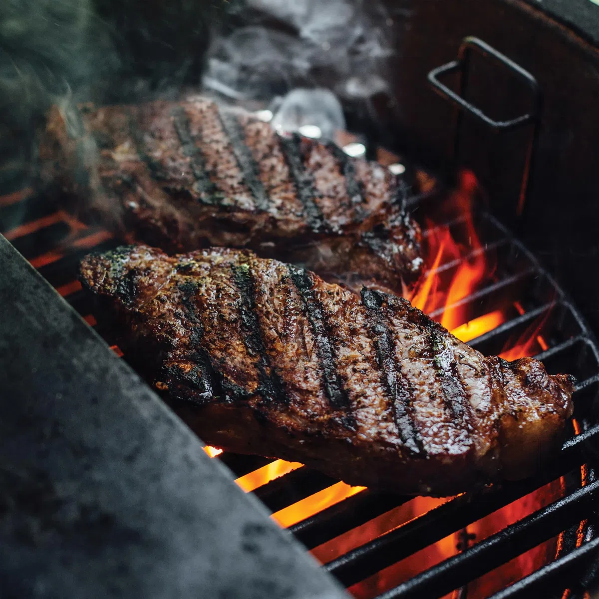 Kamado Joe KJ-HCICG półksiężyc żeliwny ruszt klasyczny Joe, 45 x 22,8 x 1,2 cm, czarny