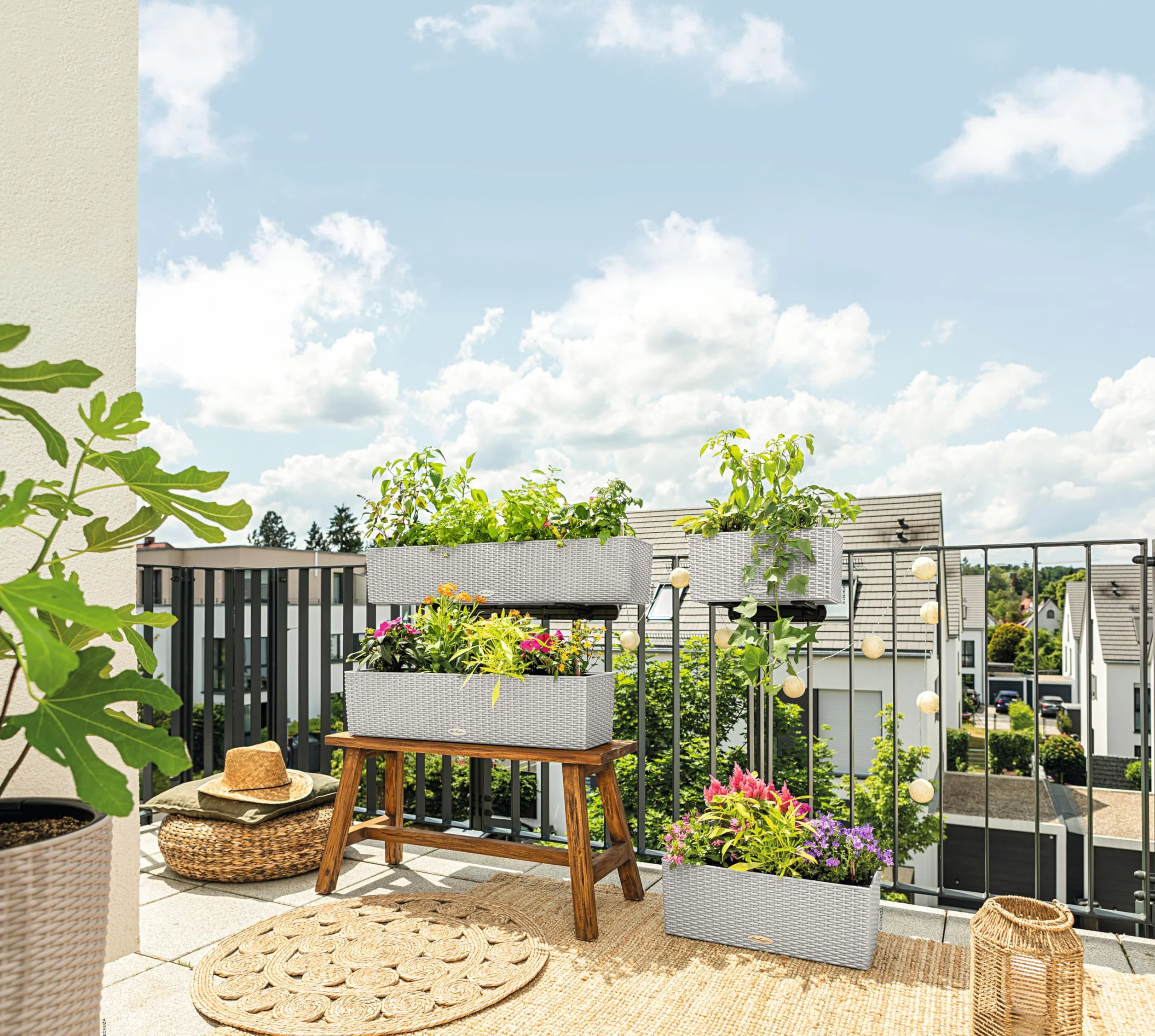LECHUZA Donica BALCONERA Cottage 100 jasnoszara 99x19x19 cm skrzynka balkonowa z systemem nawadniania