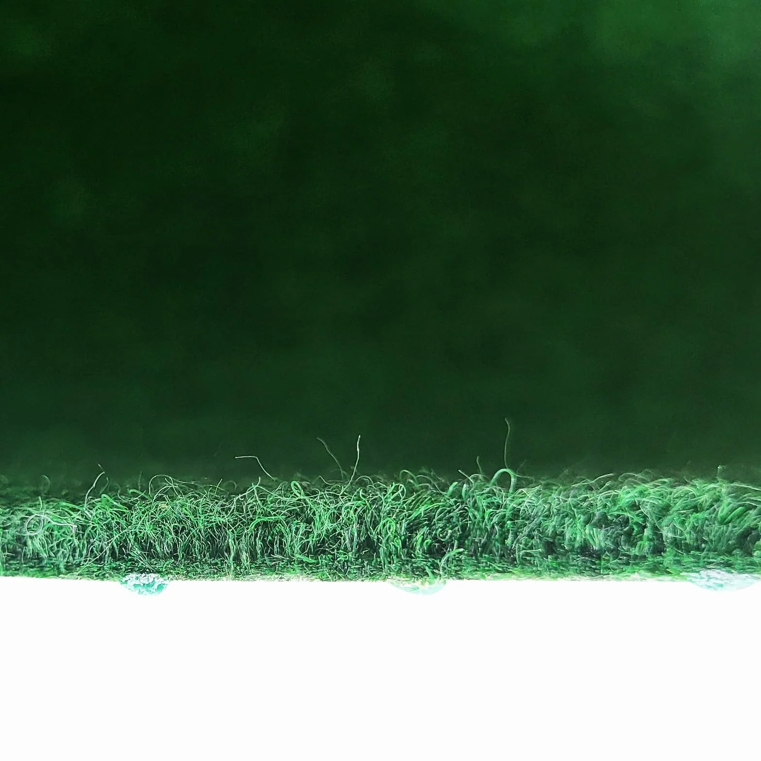Dywan trawnikowy, do użytku na zewnątrz, sztuczna trawa na balkon, 400 x 100 cm, dywan na trawnik z wypustkami, sprzedawany na metry, zielony trawnik z włókniny, przepuszczająca wodę, 1 m szerokości