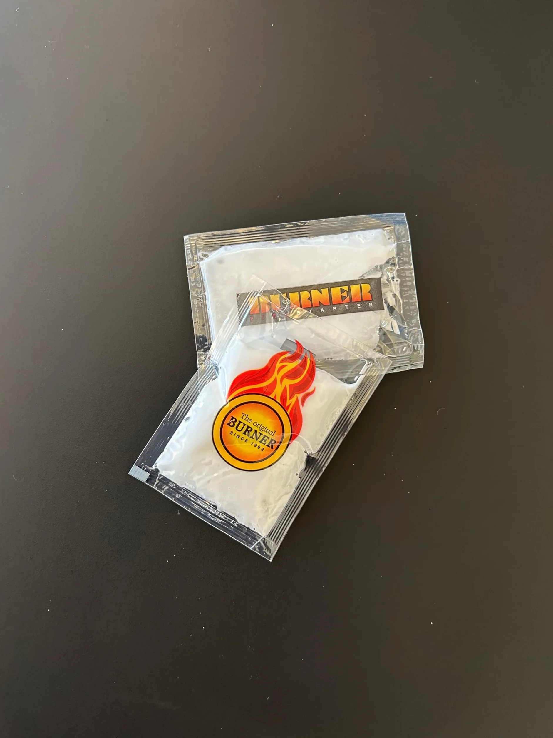 Oryginalny Burner Firestarter - beczka 100 saszetek