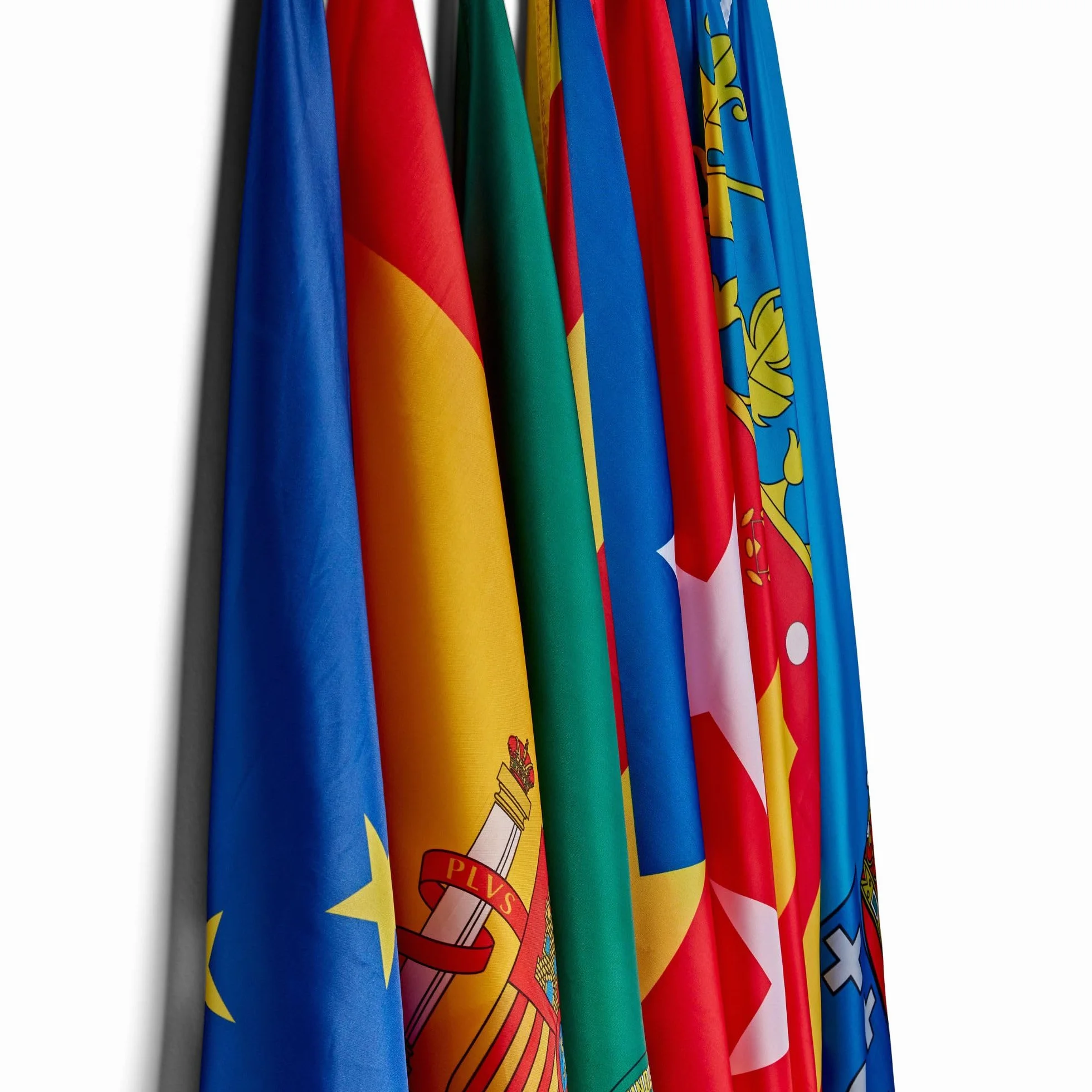 Runesol Portugalia Flaga narodowa 3x5, 91x152cm, Bandeira de Portugal 4 przelotki, mosiężne oczko w każdym rogu, portugalski baner, flaga piłkarska, flagi premium, wodoodporne wewnątrz, na zewnątrz
