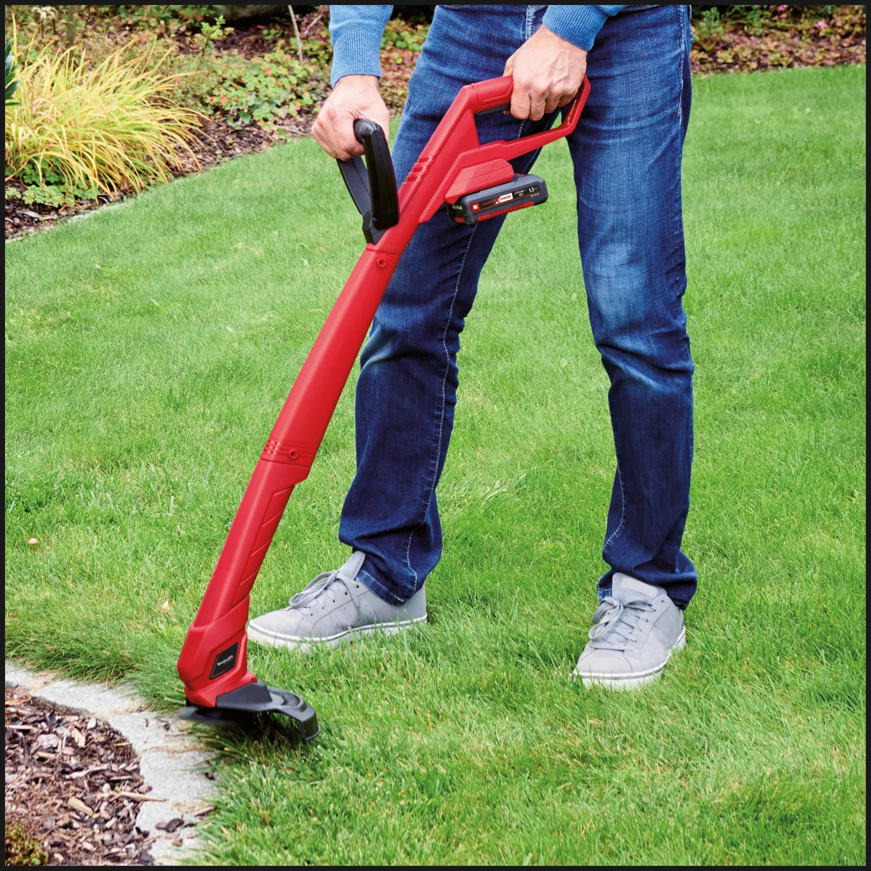 Einhell Podkaszarka akumulatorowa GC-CT 18/24 Li P Kit Power X-Change (Li-ion, 18 V, 8500 obr./min, szerokość cięcia 24 cm, w tym 20 ostrzy z tworzywa sztucznego, akumulator 1,5 Ah i ładowarka)