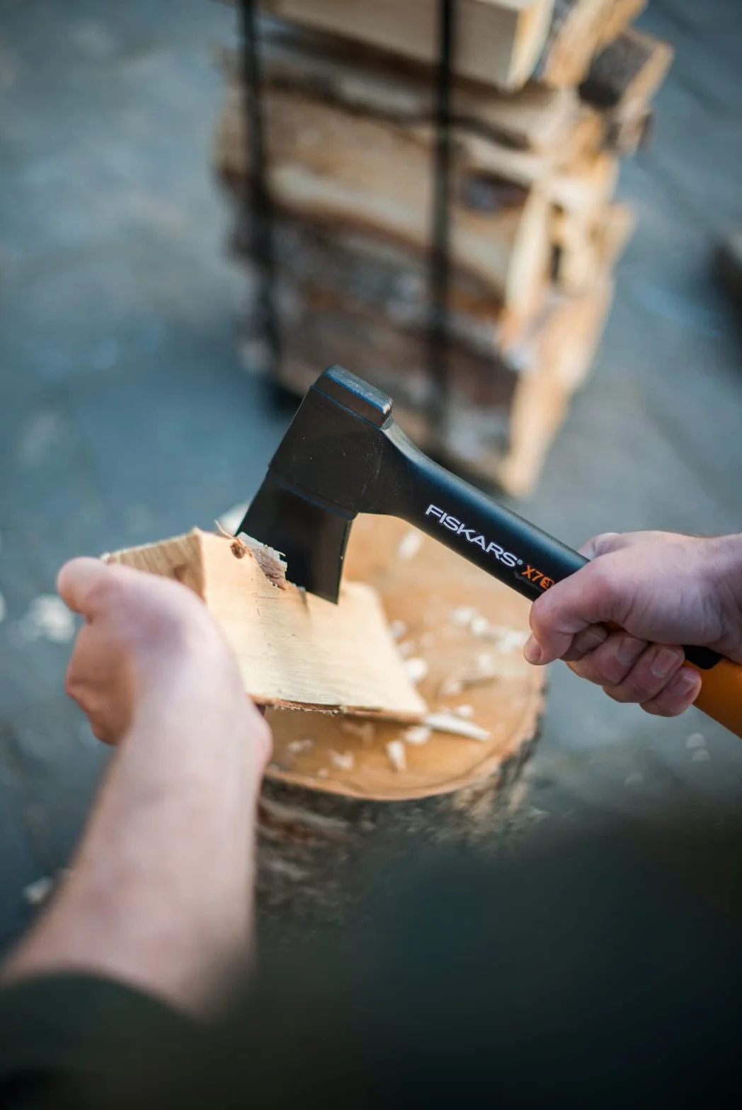 Fiskars X-Series Zestaw Siekiery z Ostrzałką, Czarny/Pomarańczowy, X7-XS