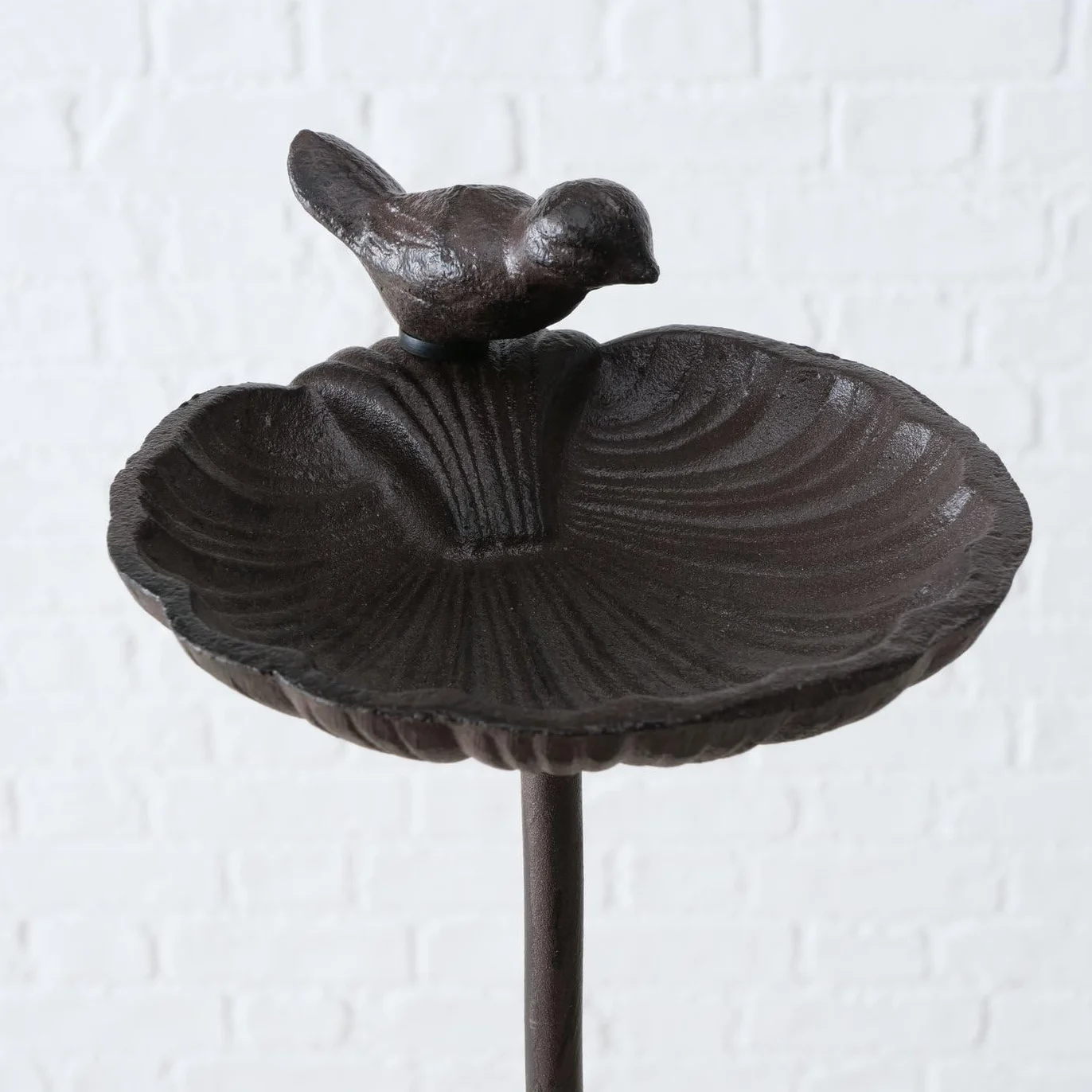 Boltze Karla poidło dla ptaków, 1 sztuka, 2-krotnie sortowane, 20 cm x 14 cm x 98 cm, żeliwo, odporne na rdzę, do karmienia ptaków, drążek ogrodowy