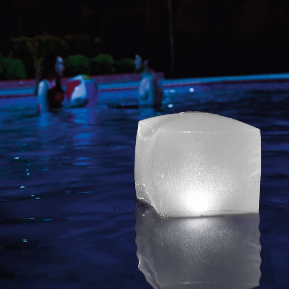 Intex Lampa do pływania LED, okrągła, 23 x 22 cm (28693) kostka 0.400000000000000036x16x13,8 cm kolorowa