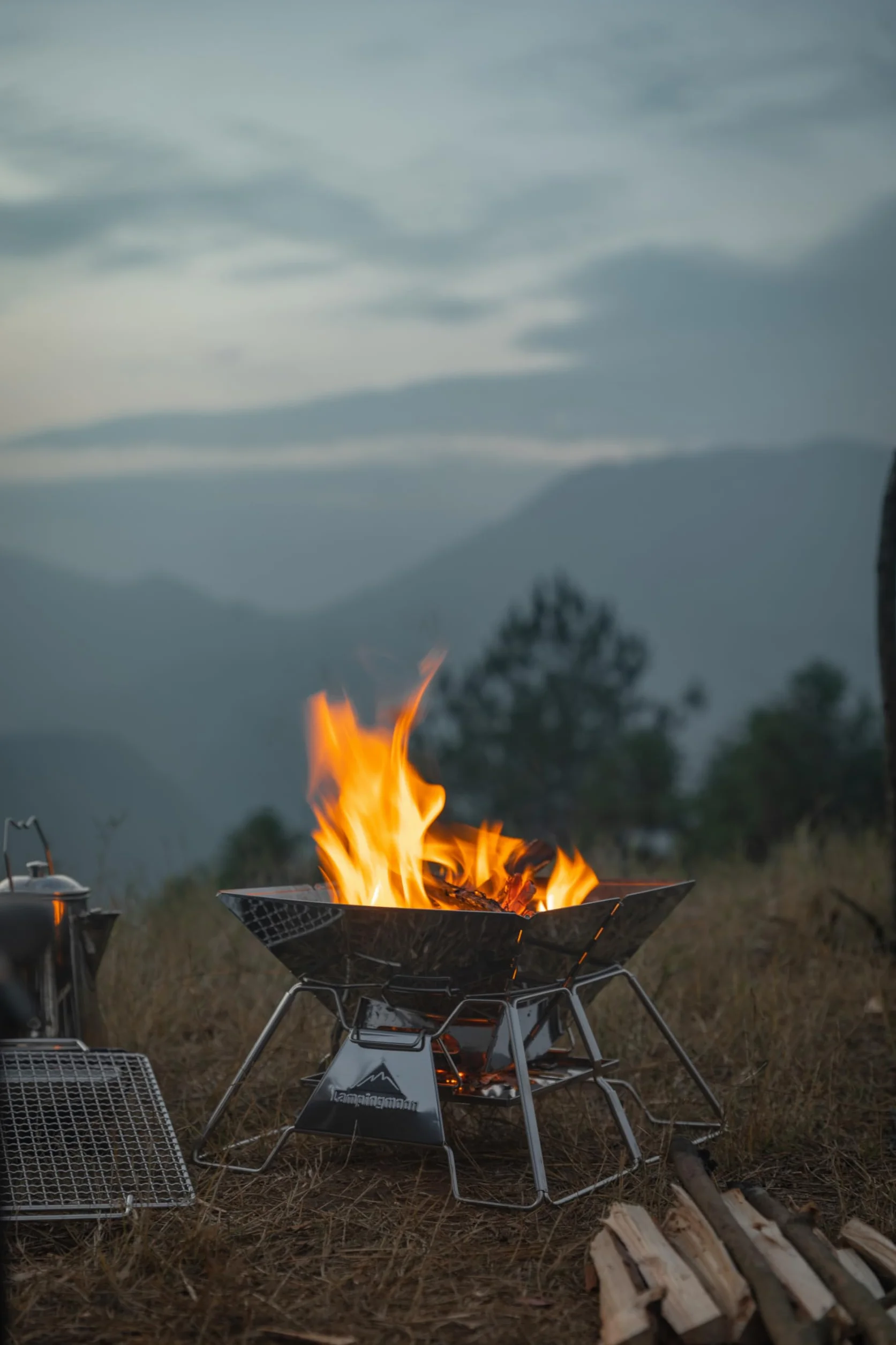 Campingmoon MT-2 Przenośny składany grill ze stali nierdzewnej z torbą