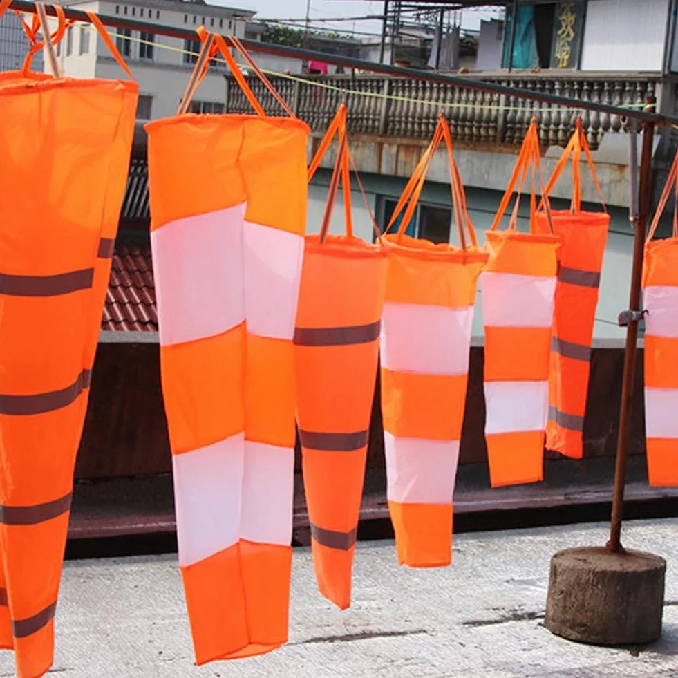 Windsock Rip-stop Czerwone Białe Fluorescencyjne Wodoodporne Nylon Kierunek Wiatru Pomiar 0,8 m