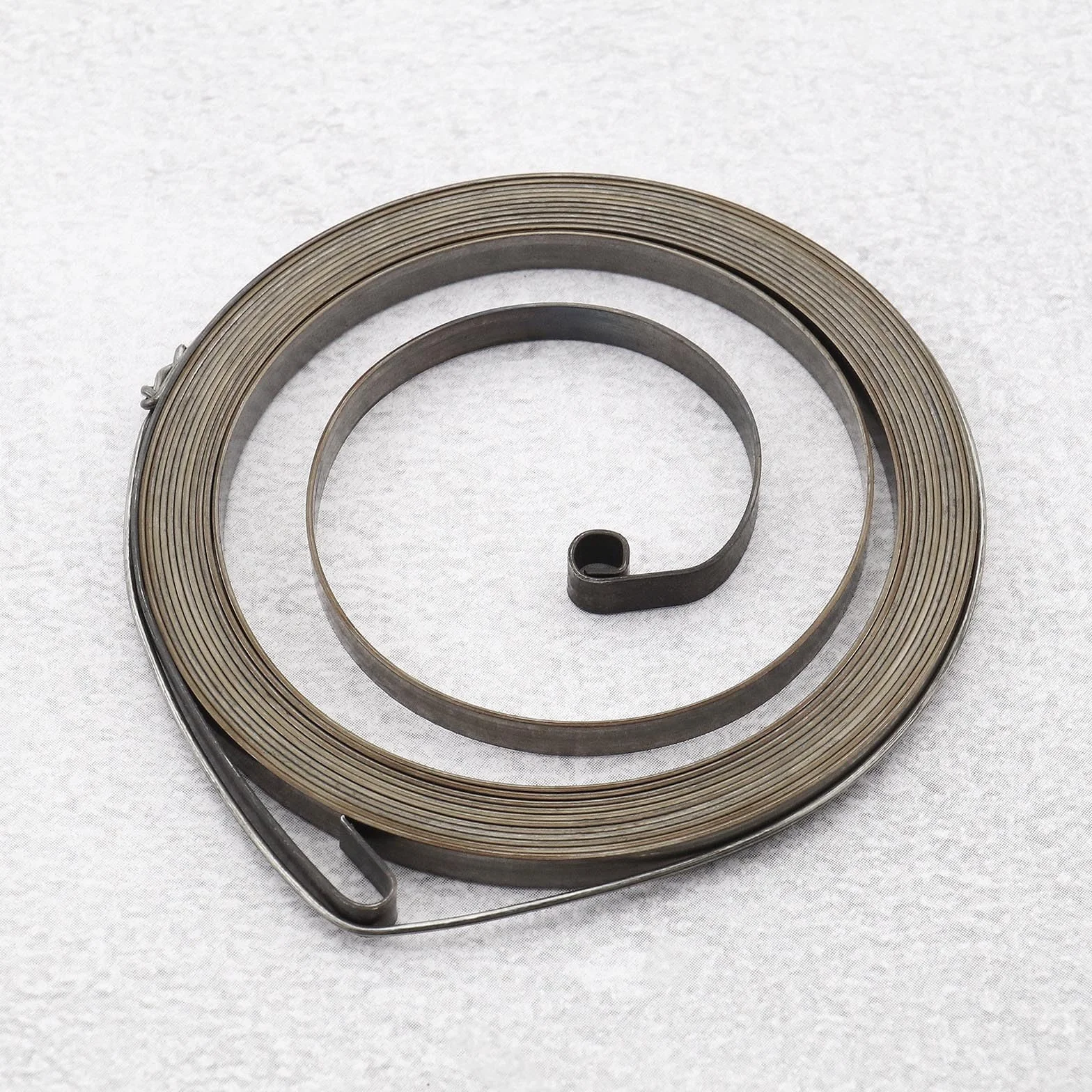 OTOTEC Sprężyna rozrusznika do tyłu kompatybilna z Stihl BG56 BG56C BG66 BG66C BG86 BG86 BG86C HS46 HS46C HS56C 4237 190 0600 do piły łańcuchowej dmuchawy