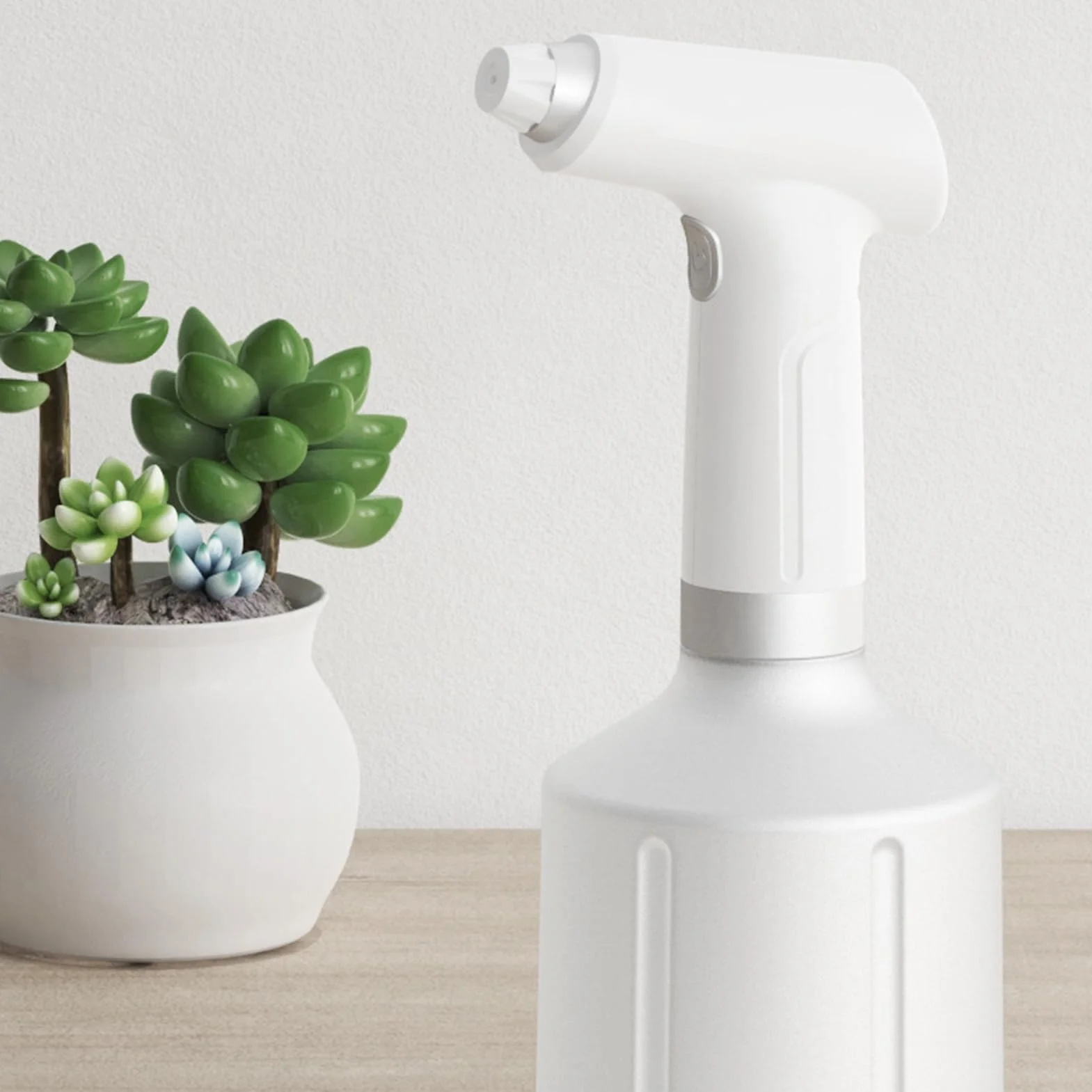 Electric Spray Bottle, Rechargeable Plant Mister, 4.25x11.02in Usb Powered Water Dispenser, Adjustable Mist Pressure, Ergonomic Grip Handle for Cleaning, Lawn, Yard, Garden, Indoor