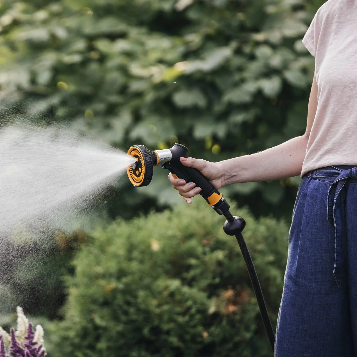 Fiskars Pistolet natryskowy multi, sterowanie z przodu