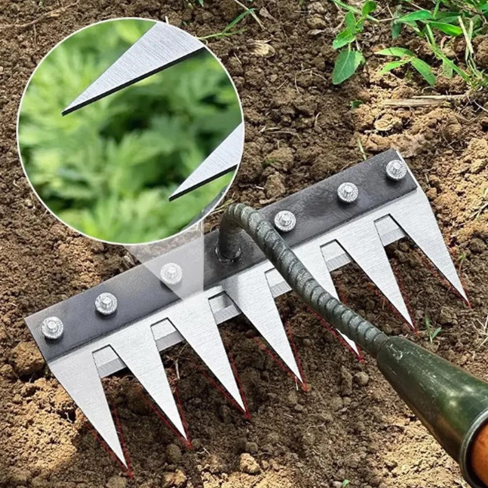 Carbon Steel Garden Rake Heavy Duty 8 Teeth Weeding Rake Lawn Leveling Scarifying Rake