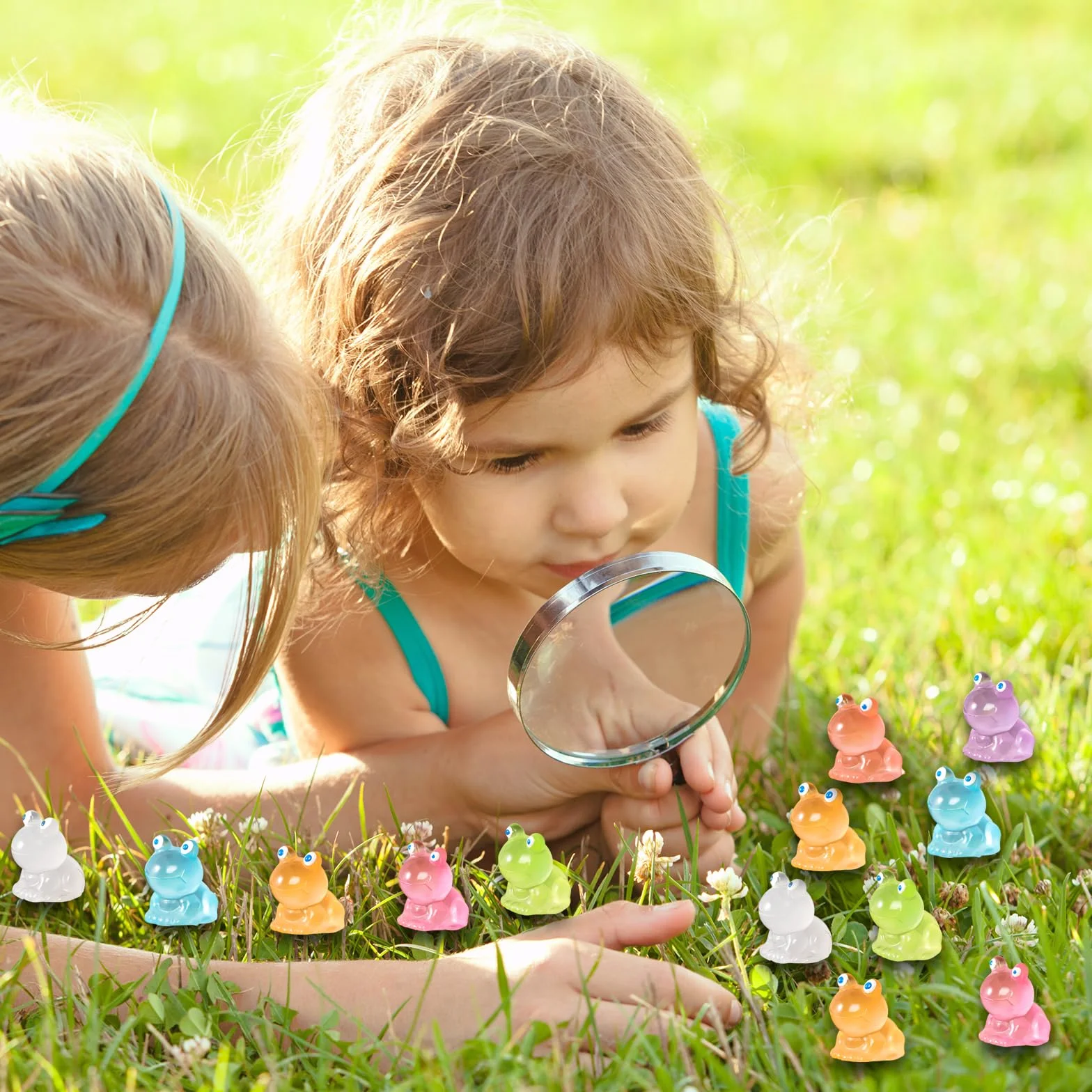 Świecące mini żabki, 70 sztuk mini figurek z żywicy, żaba, miniaturowe dekoracyjne żaby, małe figurki, do akwarium, ogrodu, krajobrazu, domku dla lalek, dekoracja doniczki, 7 kolorów