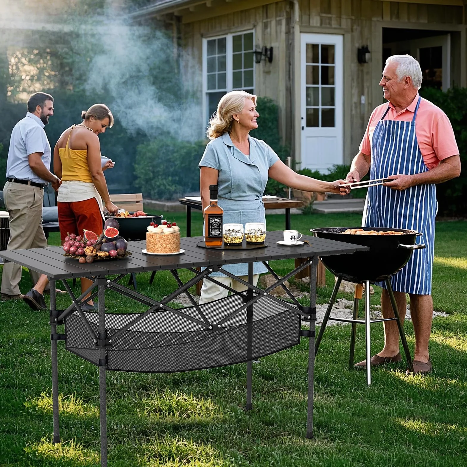 COSTWAY Składany stół kempingowy, 119 x 55 cm, z zwijanym blatem aluminiowym i koszem z siatki, składany stół obciążający do 100 kg, w zestawie torba do przenoszenia, na kemping, do ogrodu (czarny)