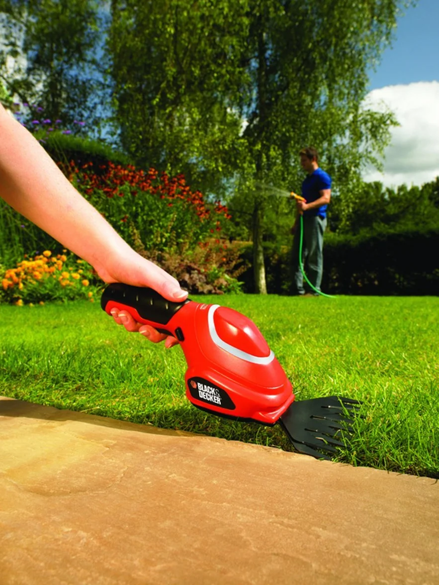 Black & Decker, Akumulatorowe nożyce do trawy i żywopłotu, 7V, akumulator litowo-jonowy, GSL700